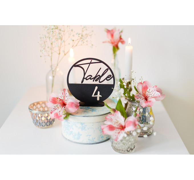 Round wooden table numbers