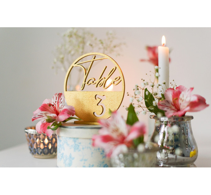 Round wooden table numbers