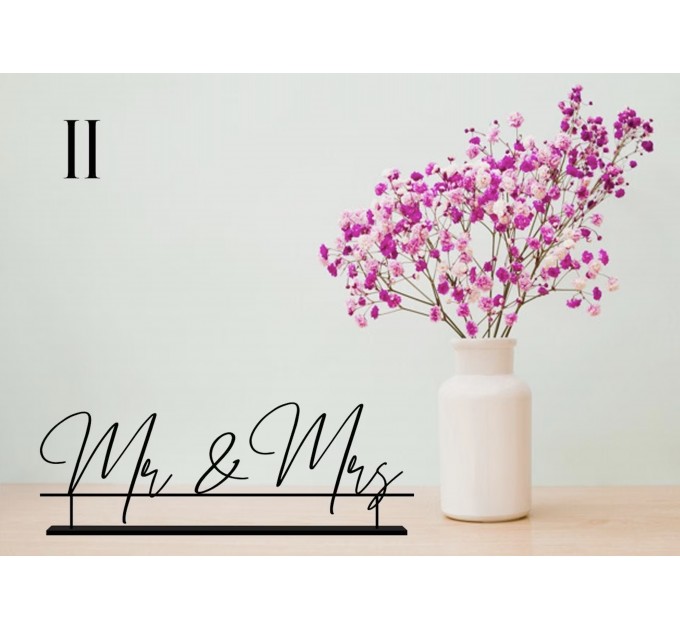 Mr and Mrs Sign Rustic Table decor Wedding table decor, Wedding table sign, Rustic Wedding Decor, Wedding Decorations