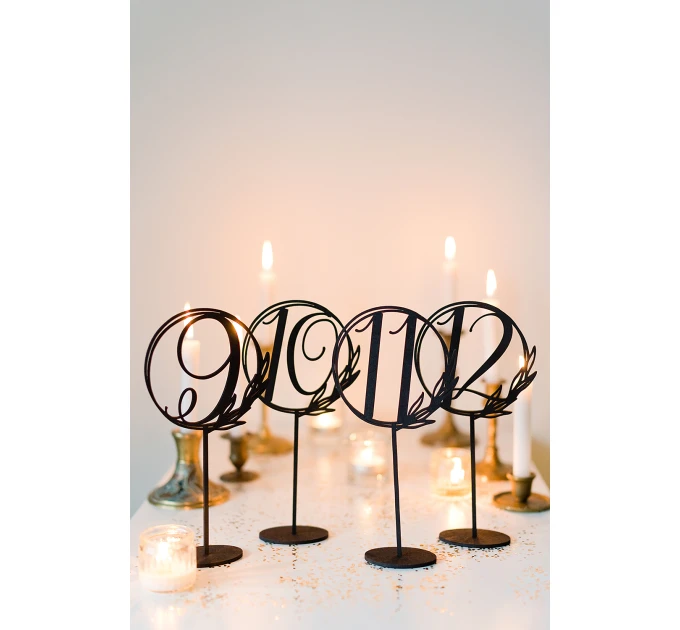 Wedding Table Numbers With Stand, Circle Frosted Table Numbers, Custom Wooden Table Numbers, Wedding Decor, Wedding Table Sign